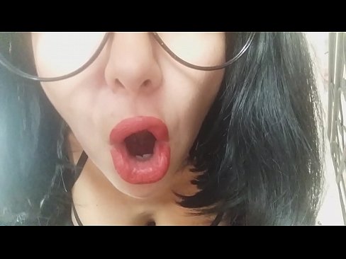 ❤️ מותק, אמך החורגת לא מרשה לך ללכת לבית הספר היום... אני צריך אותך יותר מדי... סופר-פורנו אצלנו ❌️❤