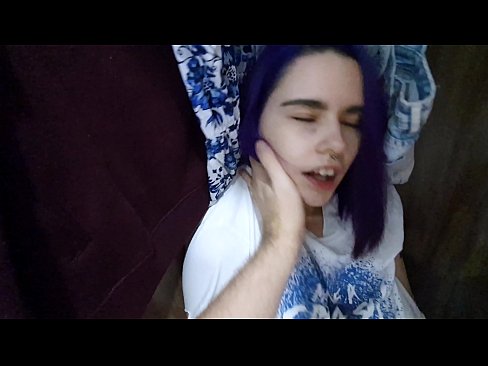 ❤️ מצאתי את אחותי בארון ועזרה לה לגמור סופר-פורנו אצלנו ❌️❤
